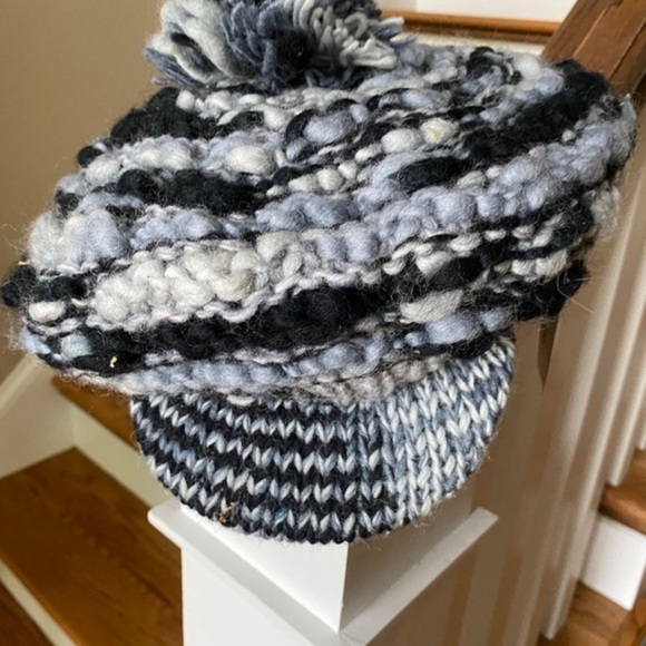 Anthropologie Pom Blue Knit Beanie Cap - Picture 3 of 6